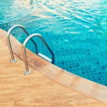 Construcción de una piscina en las zonas comunes de la comunidad